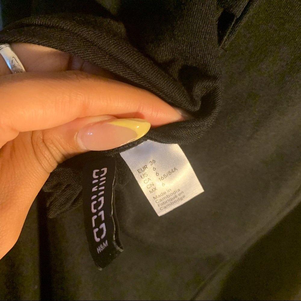 Open Back Dress! - Picture 2 of 3